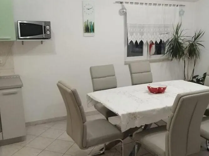 Apartment Spalato - Three Bedroom Apartment With Terrace Бибинье Хорватия